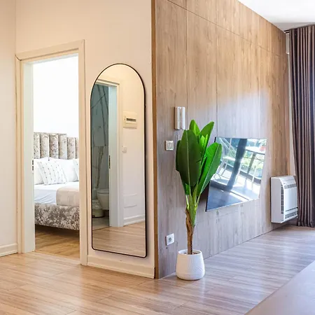 Ama's 1br Ap 3 - Parking, Kitchen & Sea View شقة