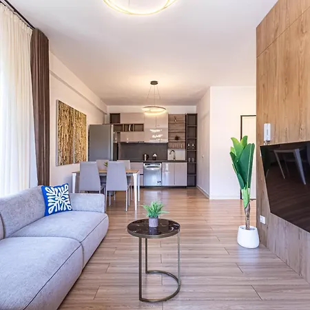Ama's 1br Ap 3 - Parking, Kitchen & Sea View شقة هيماري