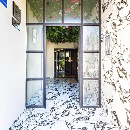 Ama's 1br Ap 3 - Parking, Kitchen&sea View